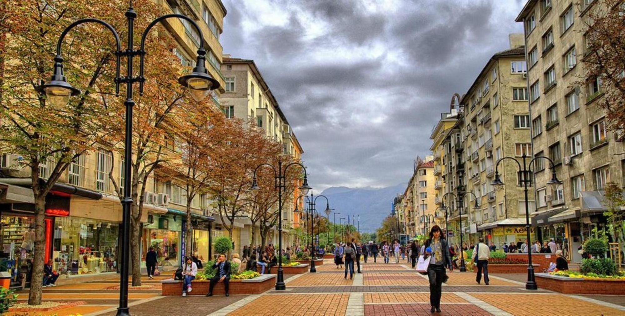 Vitosha Blvd Luxury 2-Bedroom, 2-Bathroom With Balcony Sofya Dış mekan fotoğraf